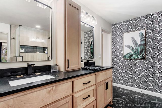 1115 N Kenwood Avenue, Broken Arrow, OK 74012