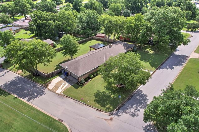 1115 N Kenwood Avenue, Broken Arrow, OK 74012