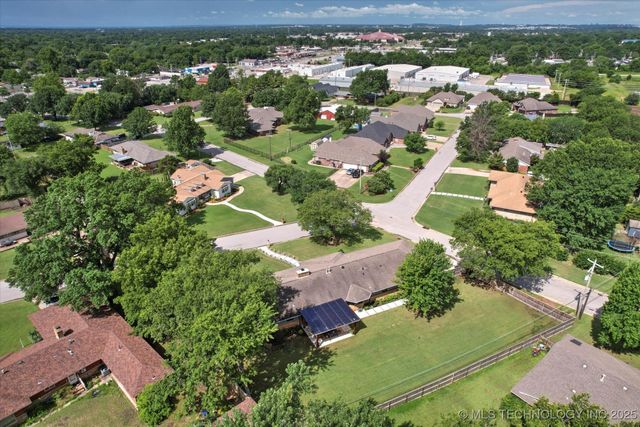 1115 N Kenwood Avenue, Broken Arrow, OK 74012