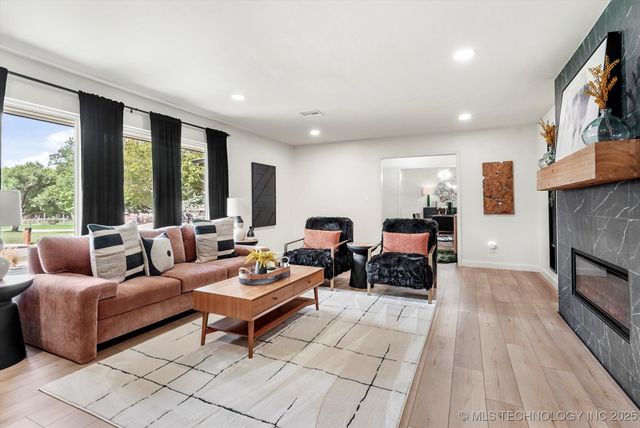 1115 N Kenwood Avenue, Broken Arrow, OK 74012