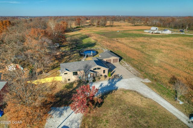 6346 County Lane 292, Carl Junction, MO 64834