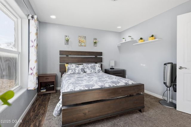 6346 County Lane 292, Carl Junction, MO 64834