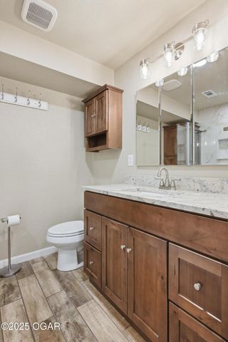 6346 County Lane 292, Carl Junction, MO 64834