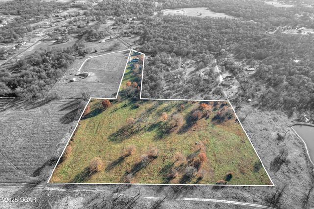 6346 County Lane 292, Carl Junction, MO 64834