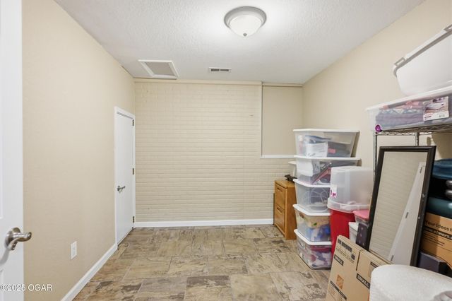 6346 County Lane 292, Carl Junction, MO 64834