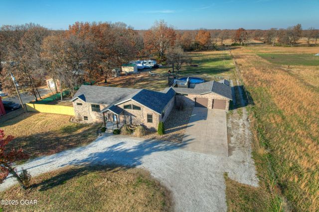 6346 County Lane 292, Carl Junction, MO 64834