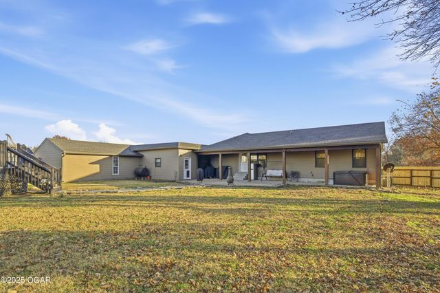 6346 County Lane 292, Carl Junction, MO 64834