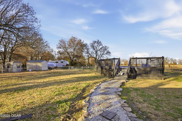 6346 County Lane 292, Carl Junction, MO 64834