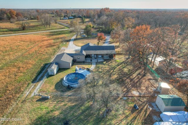 6346 County Lane 292, Carl Junction, MO 64834