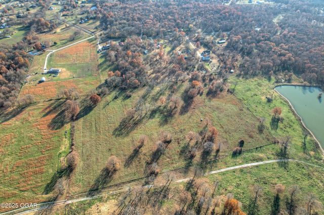 6346 County Lane 292, Carl Junction, MO 64834