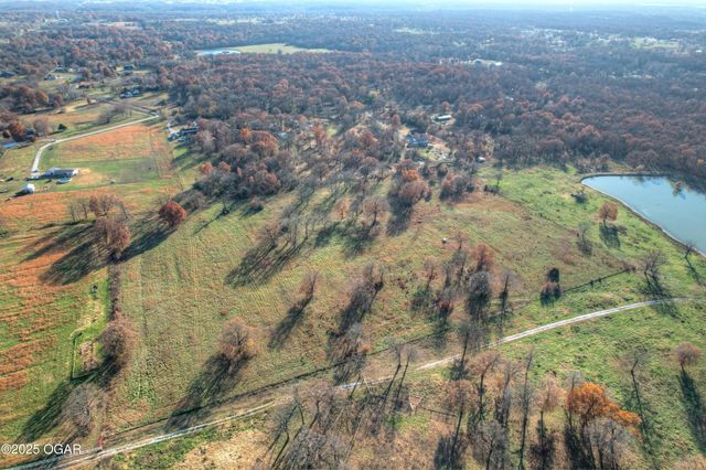 6346 County Lane 292, Carl Junction, MO 64834