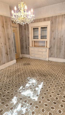 3020 E 19 th, Oakland, CA 94601