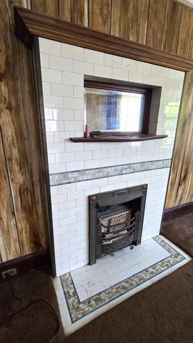 3020 E 19 th, Oakland, CA 94601