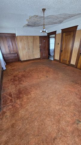 3020 E 19 th, Oakland, CA 94601