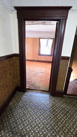 3020 E 19 th, Oakland, CA 94601