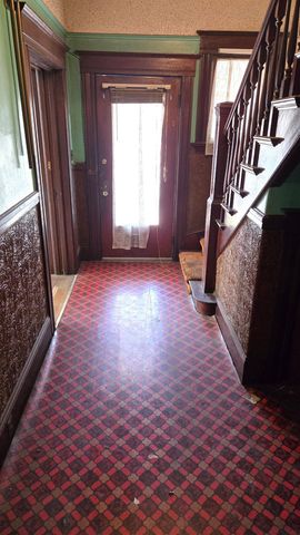 3020 E 19 th, Oakland, CA 94601