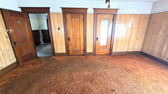 3020 E 19 th, Oakland, CA 94601