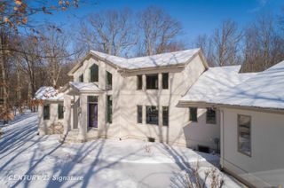 2627 N Odyssey Lane, Midland, MI 48642