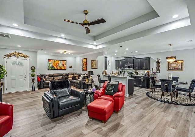 2047 Berry Hill Drive, Frankfort, KY 40601