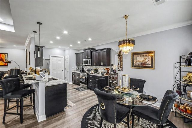 2047 Berry Hill Drive, Frankfort, KY 40601