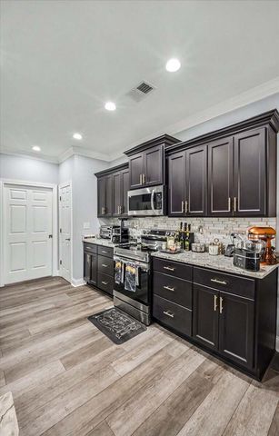 2047 Berry Hill Drive, Frankfort, KY 40601