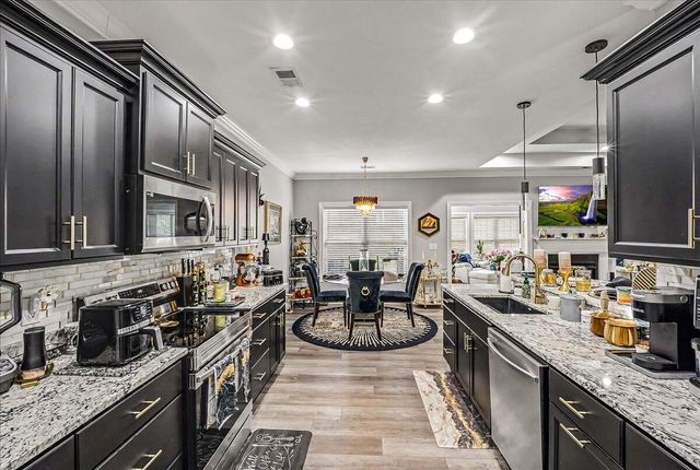 2047 Berry Hill Drive, Frankfort, KY 40601