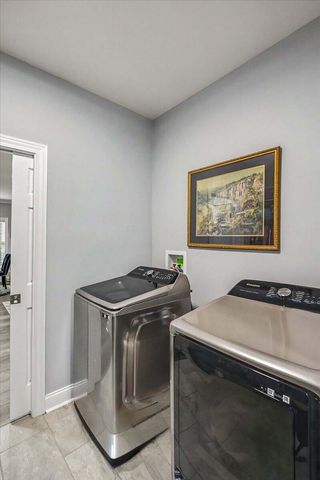 2047 Berry Hill Drive, Frankfort, KY 40601