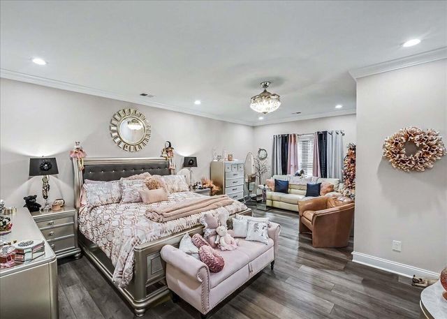 2047 Berry Hill Drive, Frankfort, KY 40601
