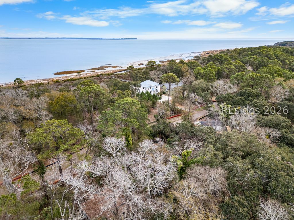 281 Mitchellville Rd, Hilton Head Island, SC 29926