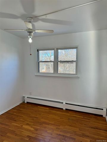 10 Chaucer Court, Middletown, NY 10941