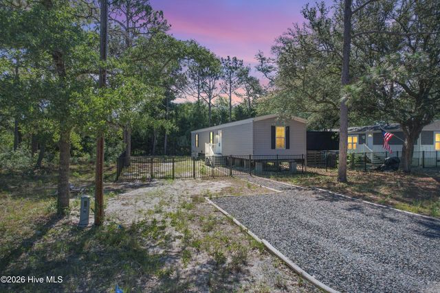 2740 Ocean View Avenue SW, Supply, NC 28462