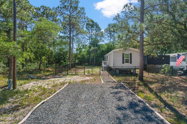 2740 Ocean View Avenue SW, Supply, NC 28462