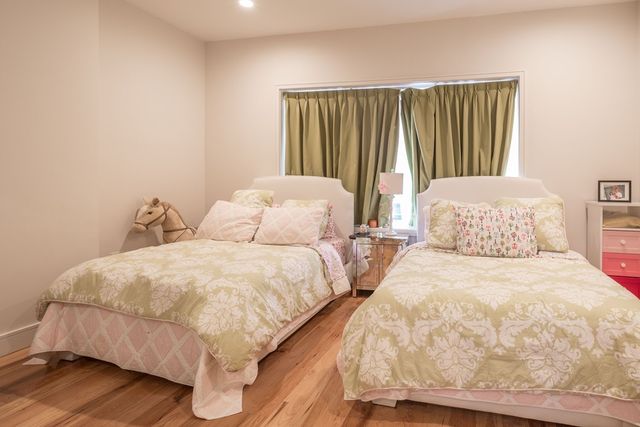 37 Winchester St, Boston, MA 02116