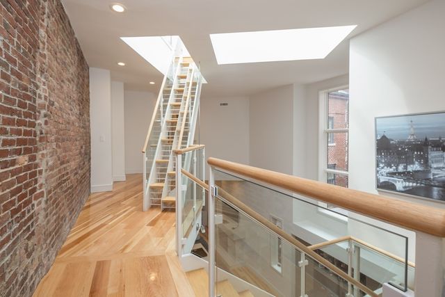 37 Winchester St, Boston, MA 02116