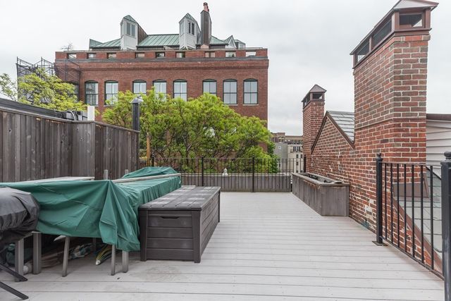 37 Winchester St, Boston, MA 02116