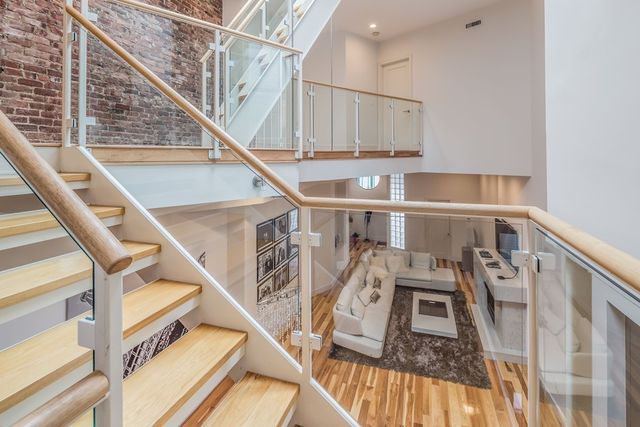 37 Winchester St, Boston, MA 02116