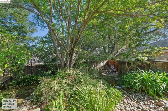 1021 Longridge Rd, Oakland, CA 94610