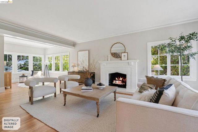 1021 Longridge Rd, Oakland, CA 94610