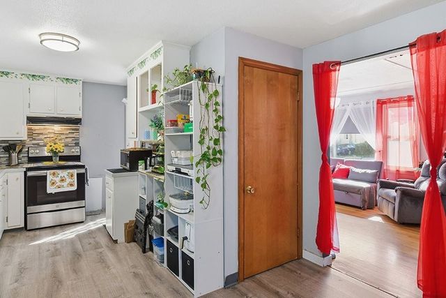 56 Marion St, Chicopee, MA 01013