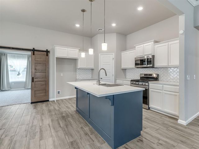 2217 Arcady Avenue, Norman, OK 73026