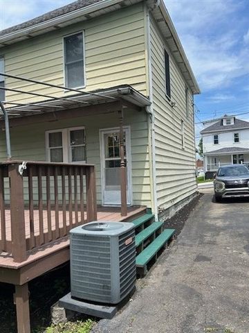 104 Whyle Ave, North Union Twp, PA 15401