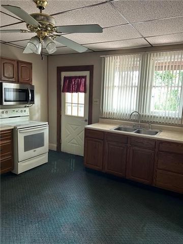 104 Whyle Ave, North Union Twp, PA 15401