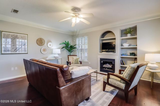 2252 Beach Drive, 1102, Gulfport, MS 39507