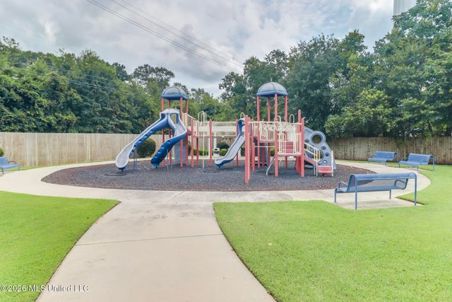 2252 Beach Drive, 1102, Gulfport, MS 39507