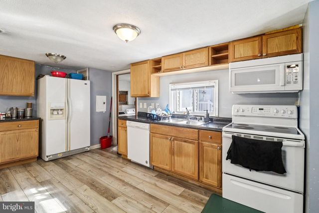 190 BOONES DR, Lothian, MD 20711