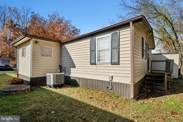 190 BOONES DR, Lothian, MD 20711