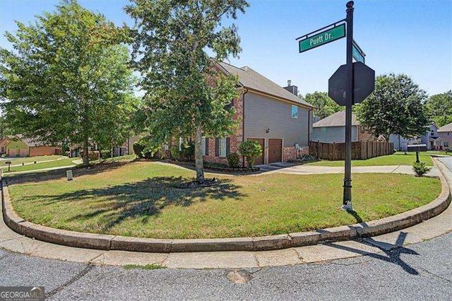 8757 Danley Drive, Douglasville, GA 30135