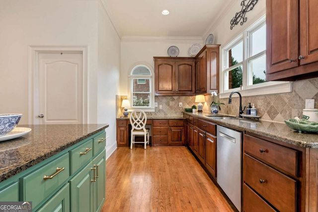 7329 Lake Walton Boulevard, Covington, GA 30014
