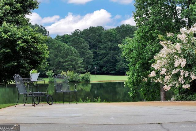 7329 Lake Walton Boulevard, Covington, GA 30014