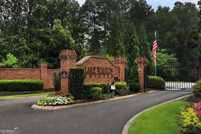 7329 Lake Walton Boulevard, Covington, GA 30014